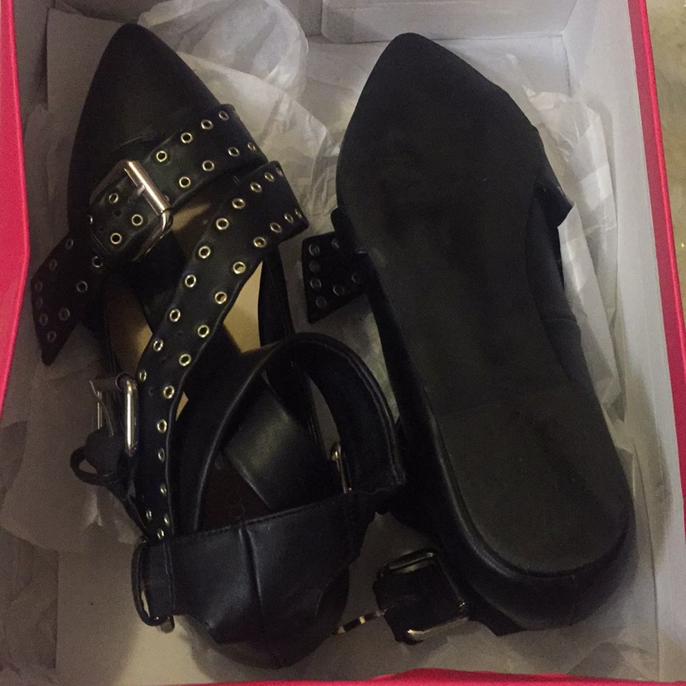 Black Flats